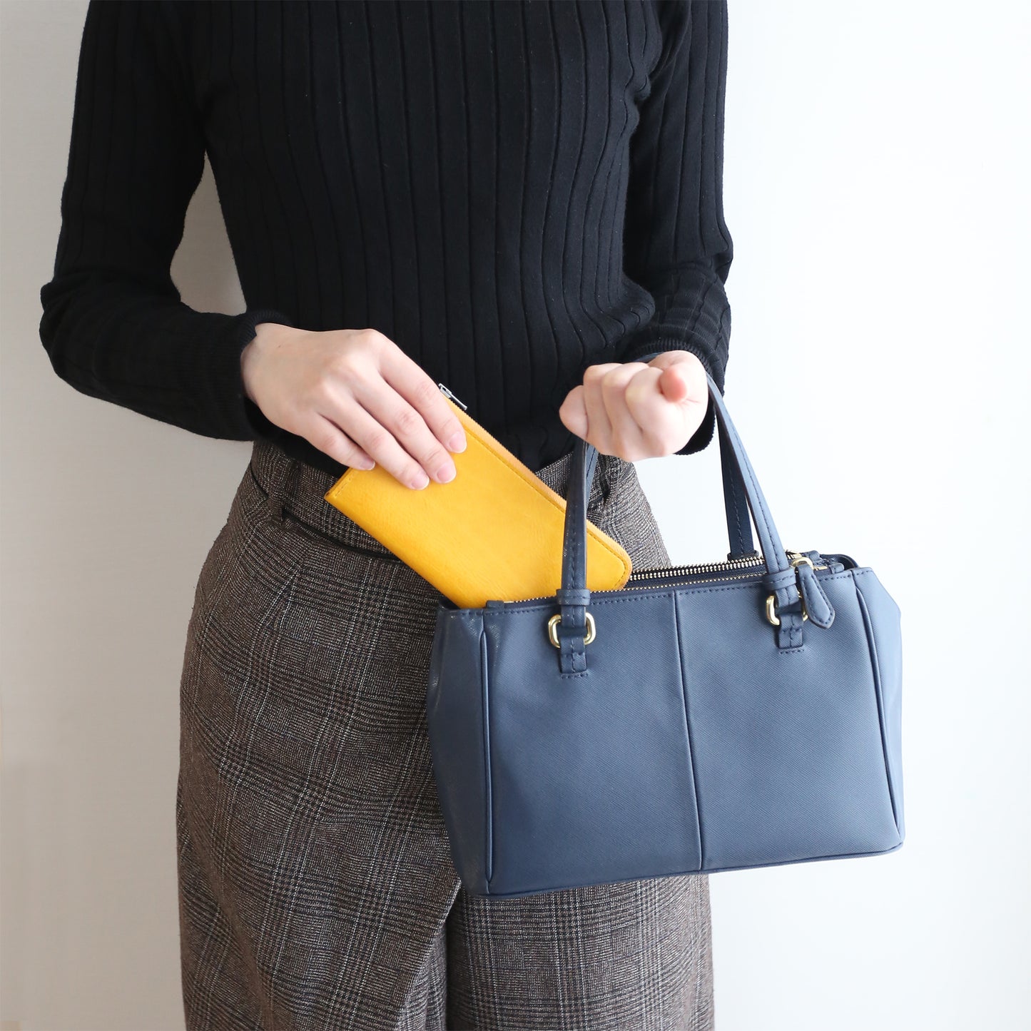 il modo ZIP 真皮拉鏈長銀包