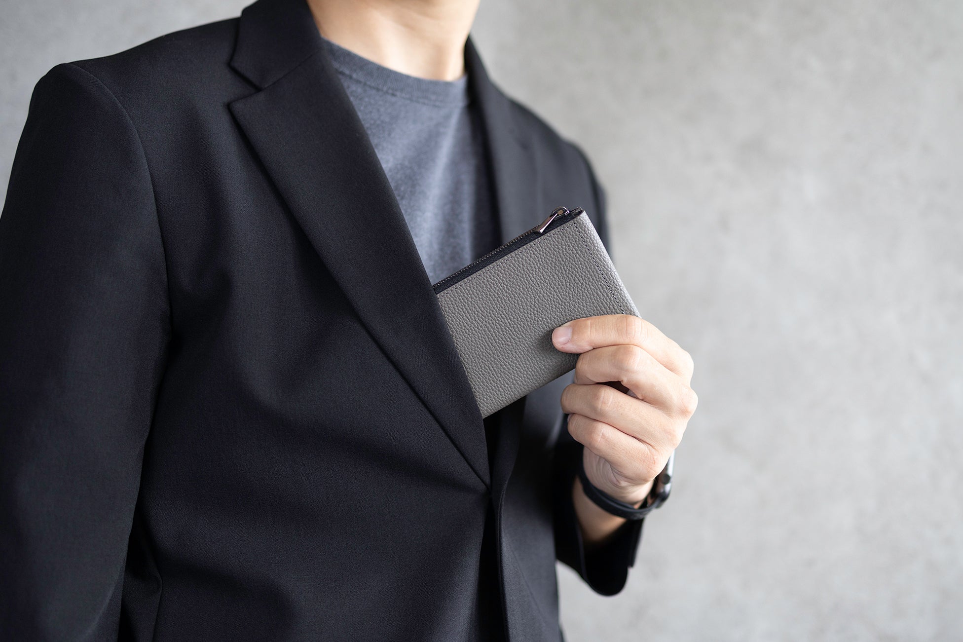 il modo ZIP concept (無法放入1000元紙鈔，500以下可以)